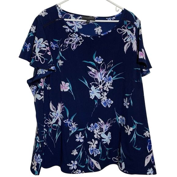 Lane Bryant Navy Blue White Floral Short Flutter Sleeve Top Blouse Size 26 - Picture 1 of 7